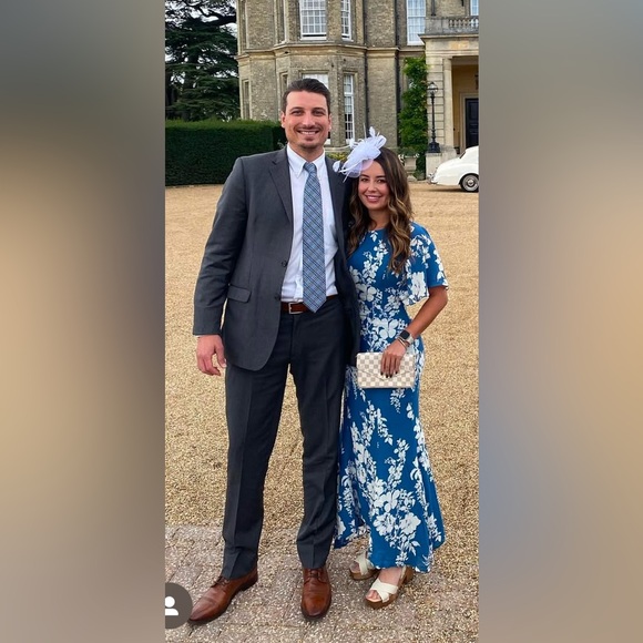 Reformation Carletta Dress - Sold out online - Picture 2 of 7